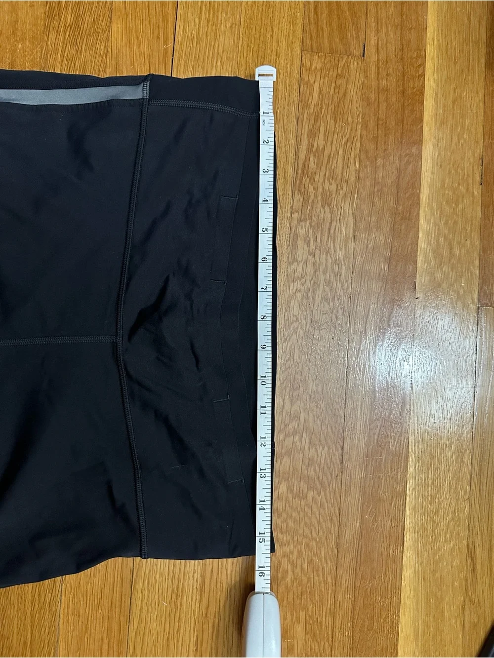 Lululemon Run to Reset Tight Size 12 Black / Frozen Island Multi